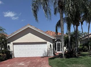 4317 Montalvo Ct, Naples, FL 34109