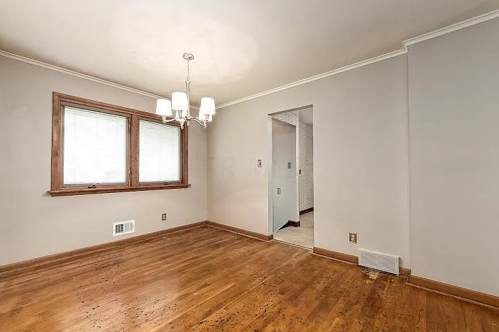 981 Hartford St — Photo 7