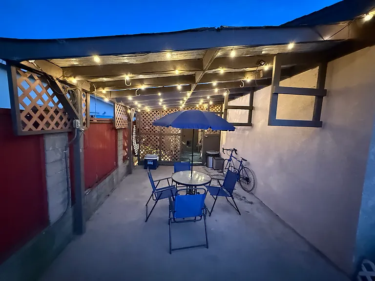 1109 W Pine Ave — Photo 6