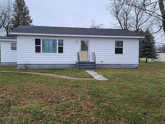 2nd image of 820 E Sagola Ave