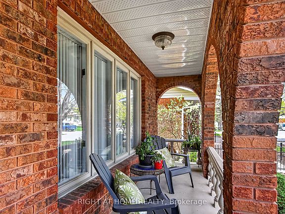 4th image of 20 Palsen St
