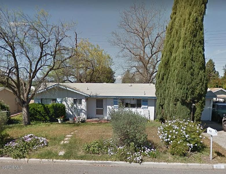 1st image of 410 Calle Jazmin