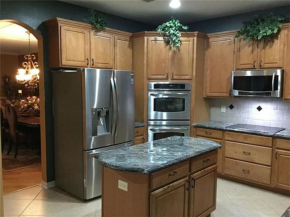 3rd image of 29838 Boyette Oaks Pl