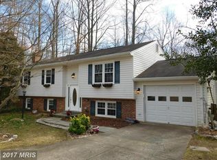 4281 Country Squire Ln, Fairfax, VA 22032