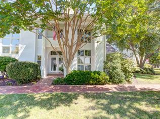 18 Old Canal Rd, Richmond, VA 23221