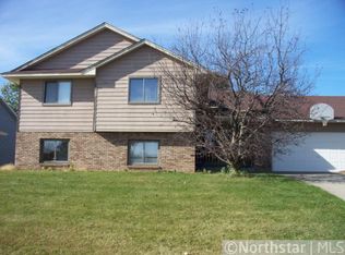 1701 7th Ave N, Sauk Rapids, MN 56379