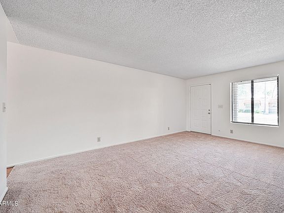 3rd image of 6060 E Akron St #6106