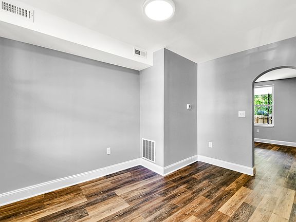 1521 Popland St-5_11192020