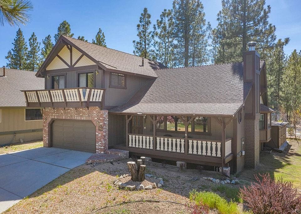 1st image of 260 Teakwood Dr