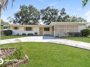 2626 Jefferson Cir, Sarasota, FL 34239