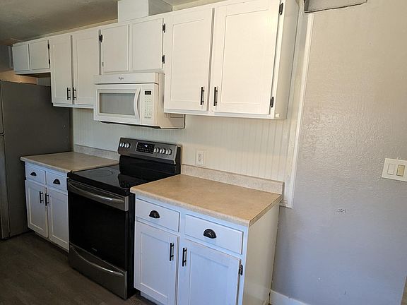 5th image of 7517 Schreiner St