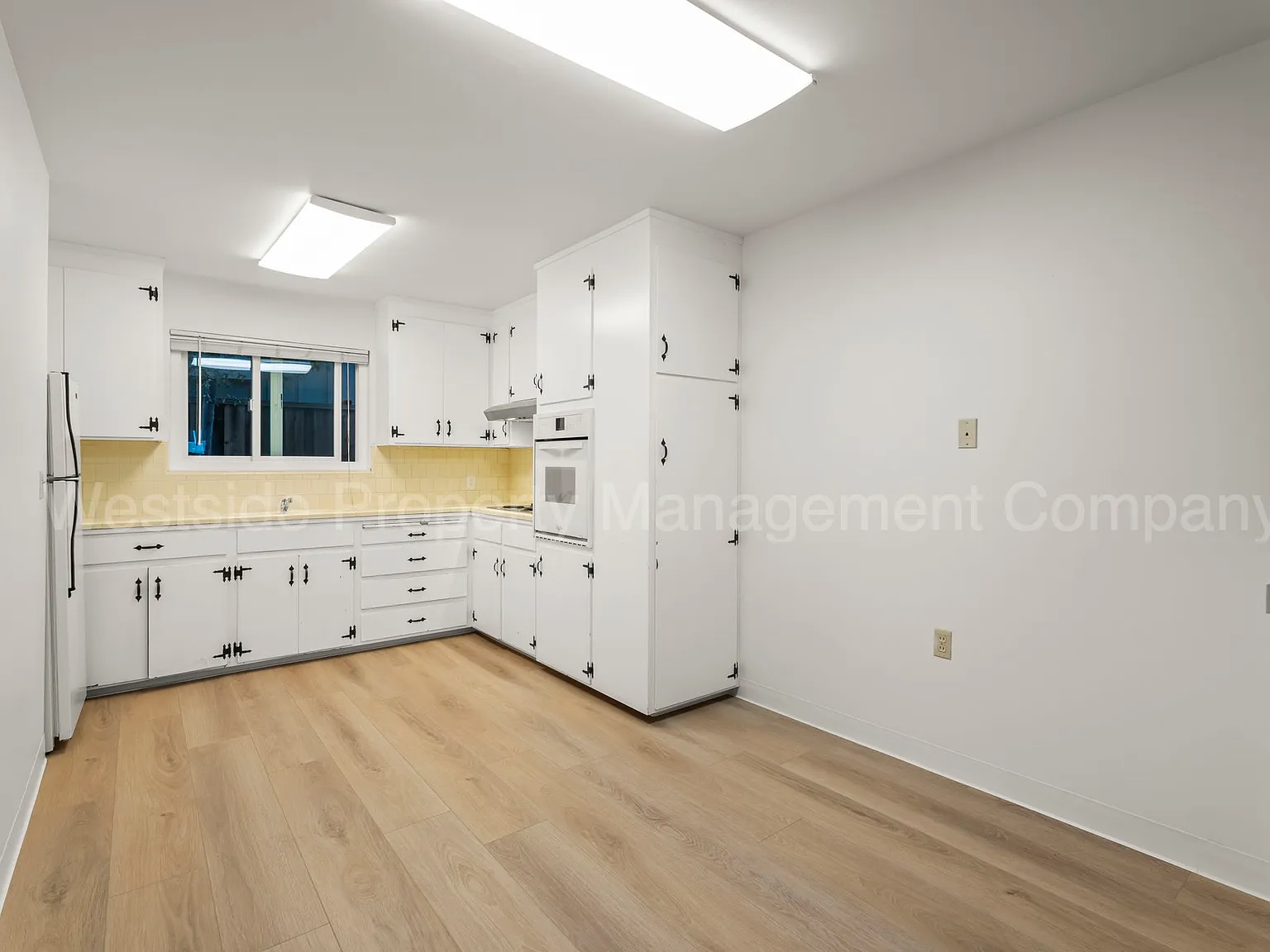2 bed, 750 sqft, $2,695 — Photo 4