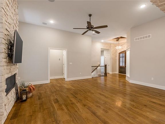 5th image of 1764 Homestead Dr