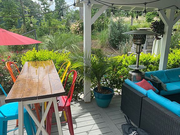 Outdoor Entertaining