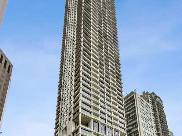 1000 N Lake Shore Plz APT 24B, Chicago, IL 60611