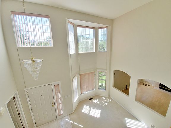 5th image of 74 Egg Harbour Ct