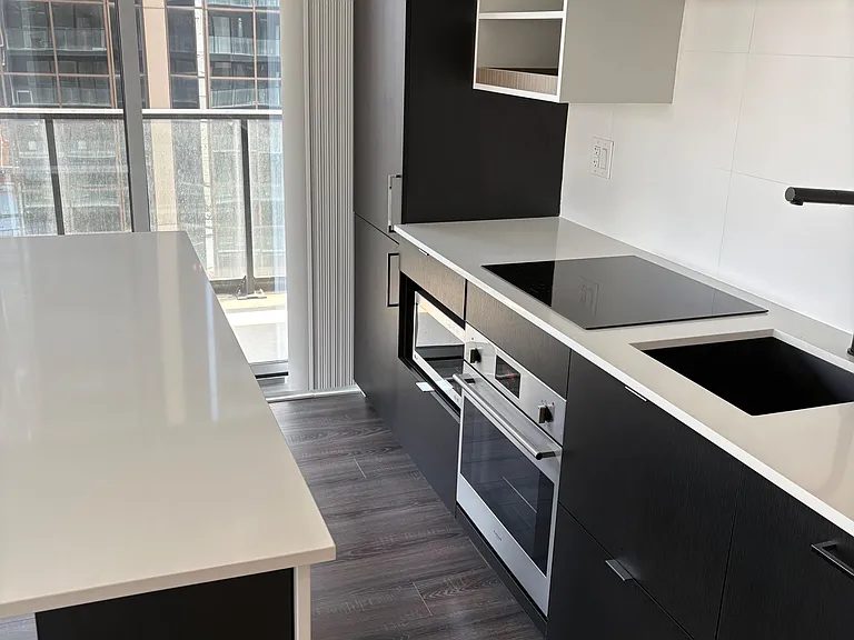 20 Edward St #904 — Photo 26