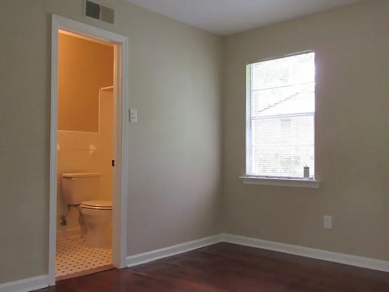 2284 Nunnelee Ave — Photo 6