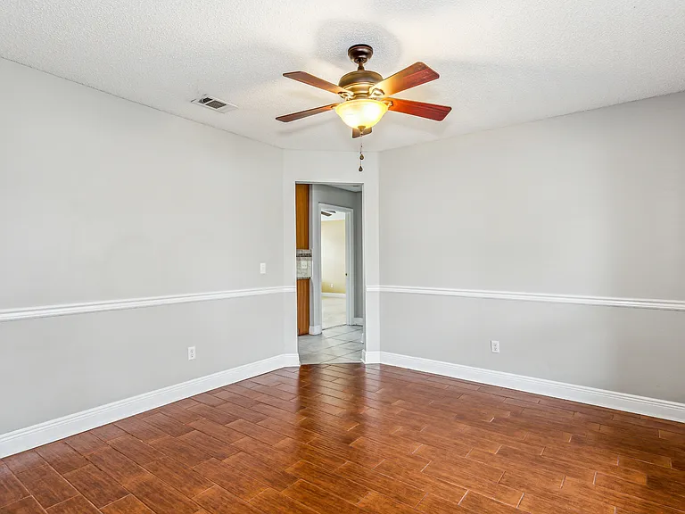 1136 Crane Cove Blvd — Photo 26