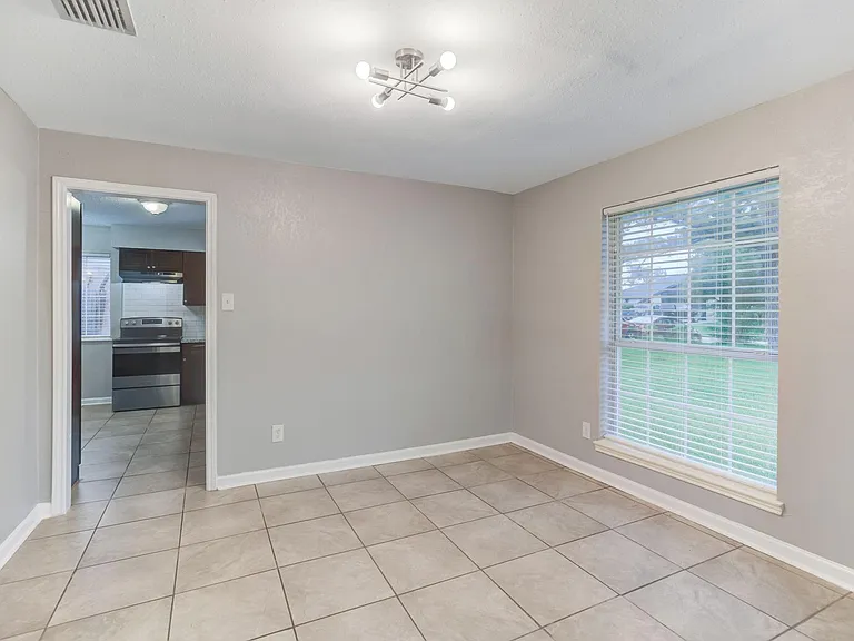 11511 Grapewood Ct — Photo 11