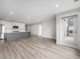 29 Heckman Ave #103, Bridgewater, NS B4V9G9