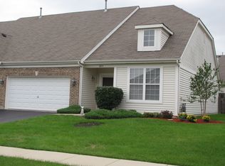 8213 Tremont Ln, Joliet, IL