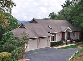 439 Windswept Dr, Asheville, NC 28801