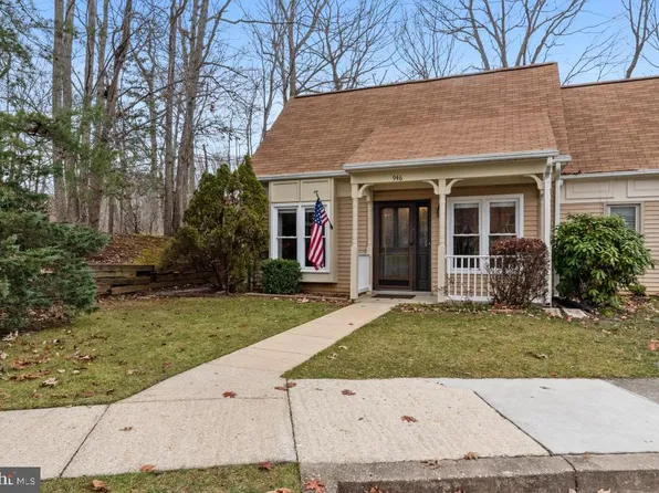 946 Riversedge Cir, Annapolis, MD 21401