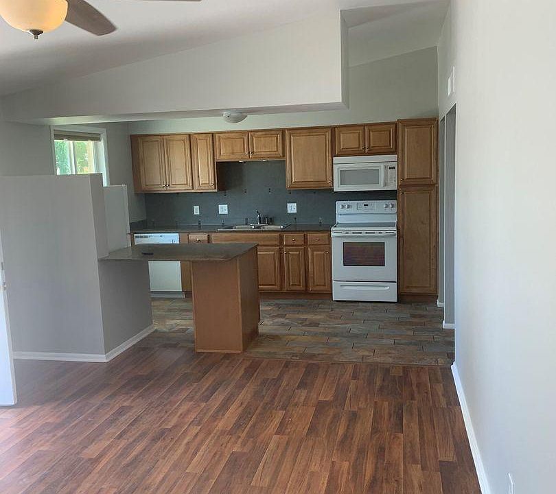 10504 W Oakmont Dr, Sun City, AZ 85351 Zillow