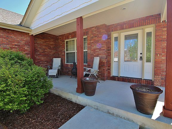 4th image of 3128 58th Avenue Ct