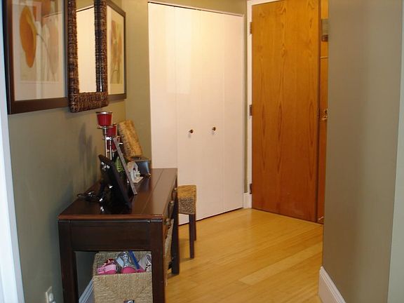 2nd image of 200 Burkhall St Unit 302