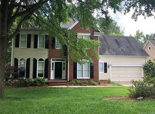 5433 Flowering Dogwood Ln, Charlotte, NC 28270