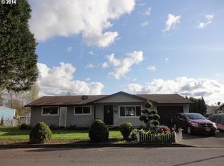 610 E 7th St, Molalla, OR 97038