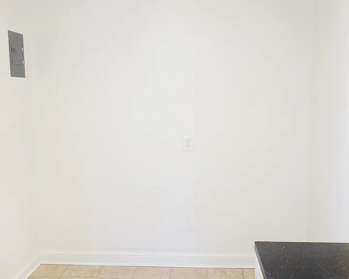 8210 Greenwood Ave — Photo 25
