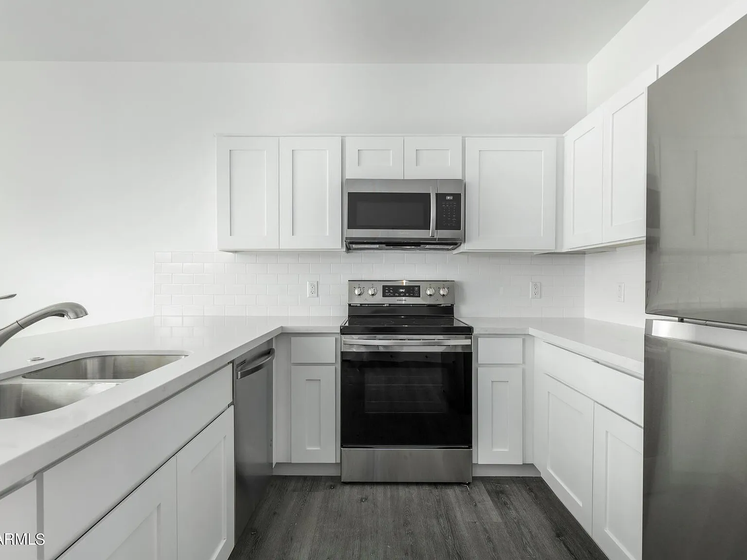 3 bed, 2.5 bath, 1500 sqft, $2,250 — Photo 4