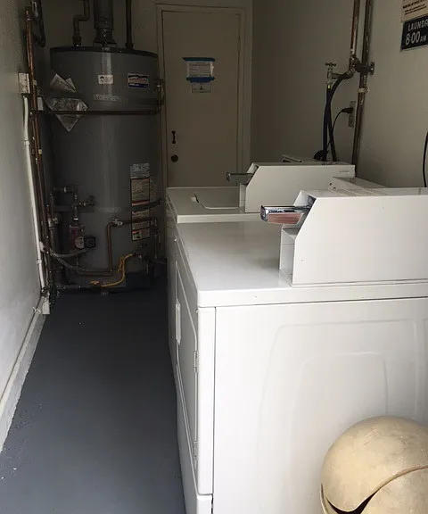 1625 Armacost Ave #6 — Photo 10
