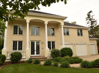 9621 Kris Trl, Orland Park, IL 60462