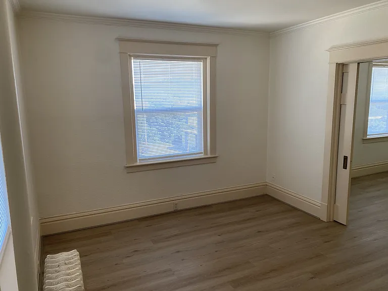 311 North Broadway Street — Photo 6
