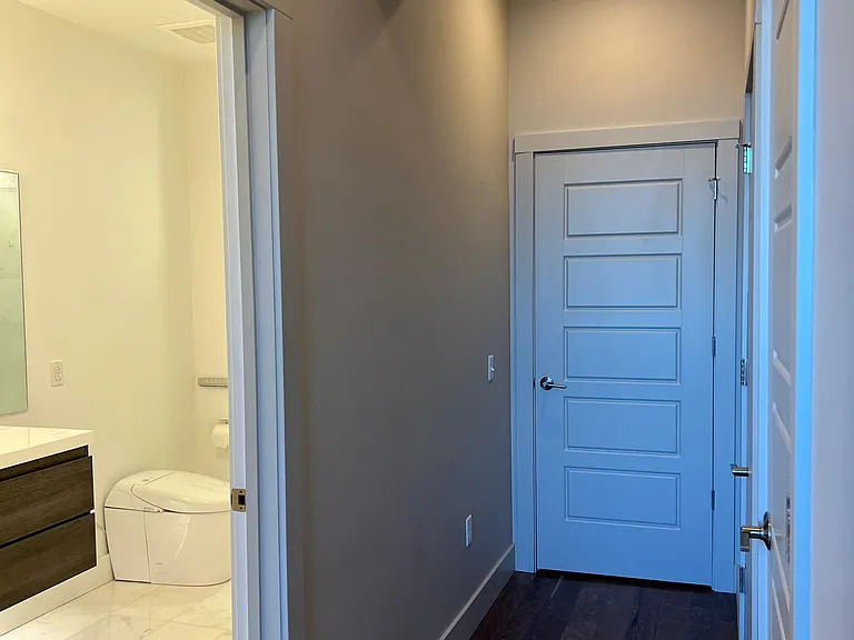 622 Gross St #303 — Photo 27