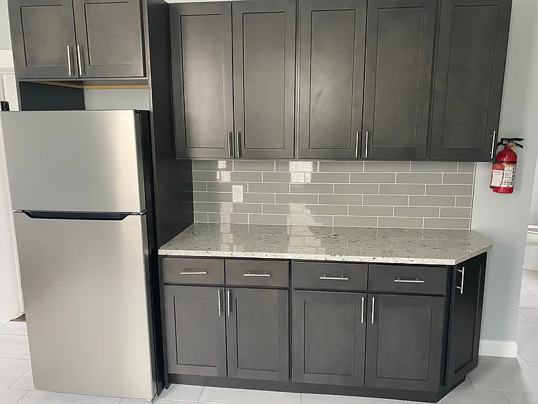 105 W 17th St #2F — Photo 6