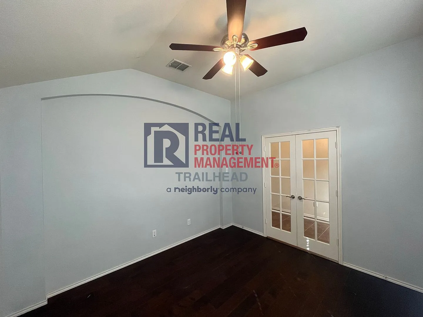 Spacious Single Story Home in a Great Location! — Photo 4