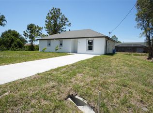 626 Hobart Ave S, Lehigh Acres, FL 33974