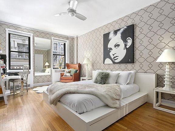 5th image of 225 W 25th St APT 2J