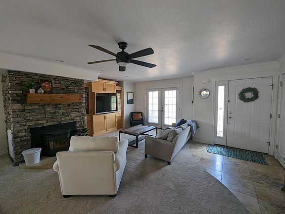 2nd image of 4537 S Mossy Springs Ln