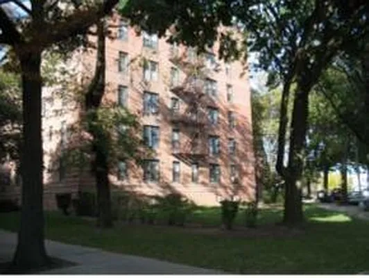 Sold by Fillmore | media 1
