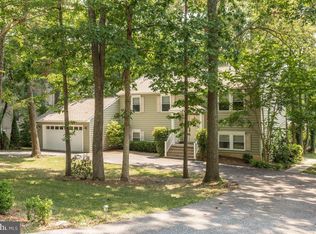 1430 Oak Bluff Rd, Edgewater, MD 21037