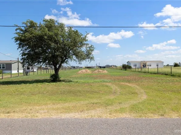 9510 Mile 20 N, Edcouch, TX 78538