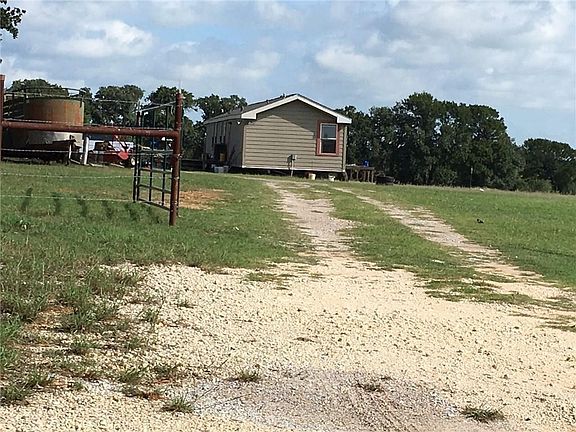 5th image of 697 County Road 443