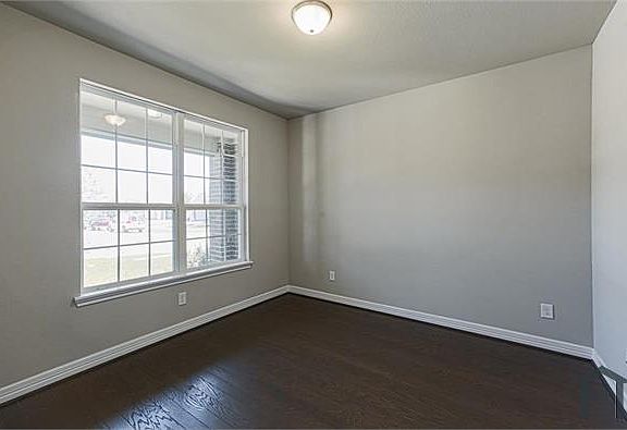 5th image of 21239 Bering Reach Dr