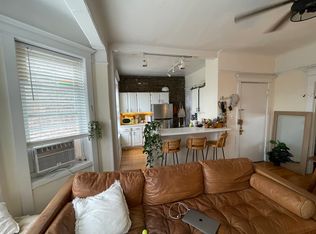 736 W Cornelia Ave APT 3F, Chicago, IL 60657
